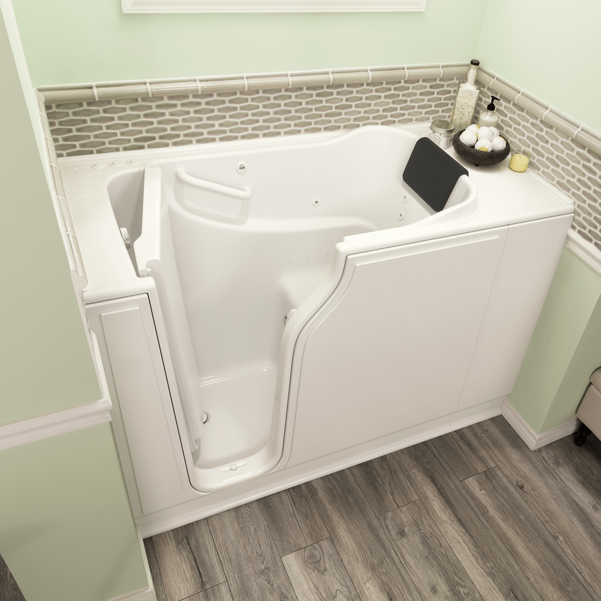 Gelcoat Premium Series 30 x 52 Inch Walkin Tub With Combination Air
